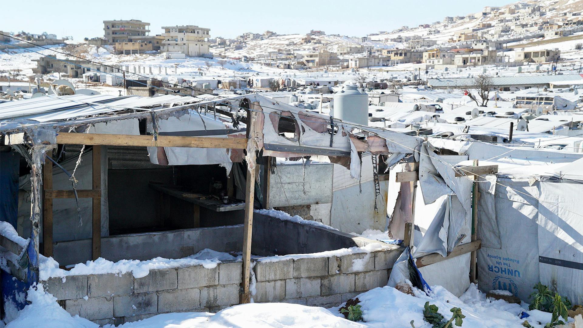 Besneeuwde kamp in Libanon