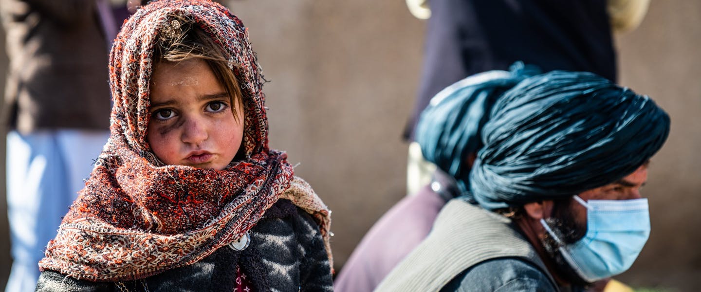 Portretfoto van meisje in Afghanistan