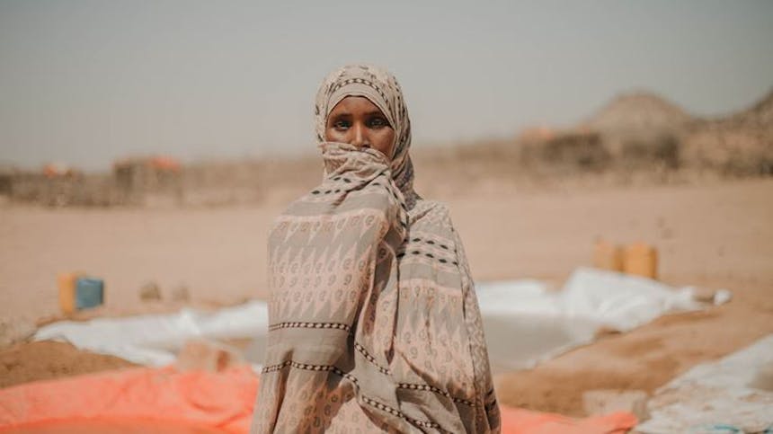 Portretfoto van vrouw in Ethiopië