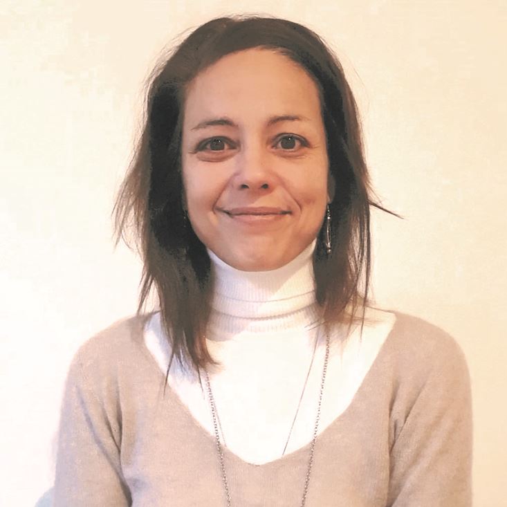 Portretfoto van vrouw (Lamia)