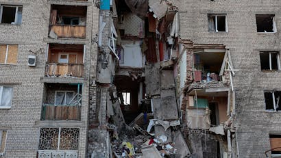 Verwoest gebouw in Oekraïne