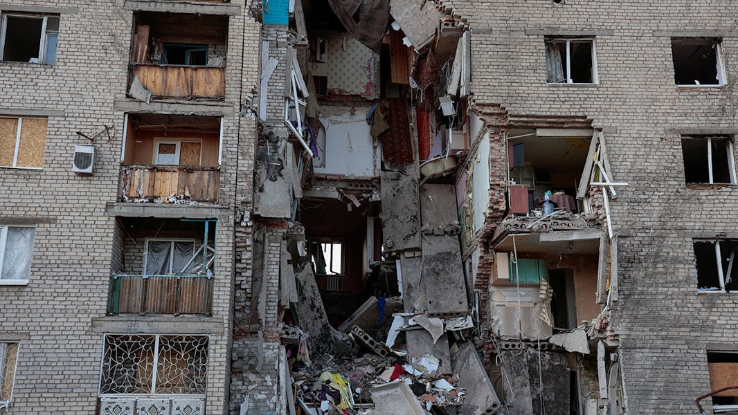 Verwoest gebouw in Oekraïne