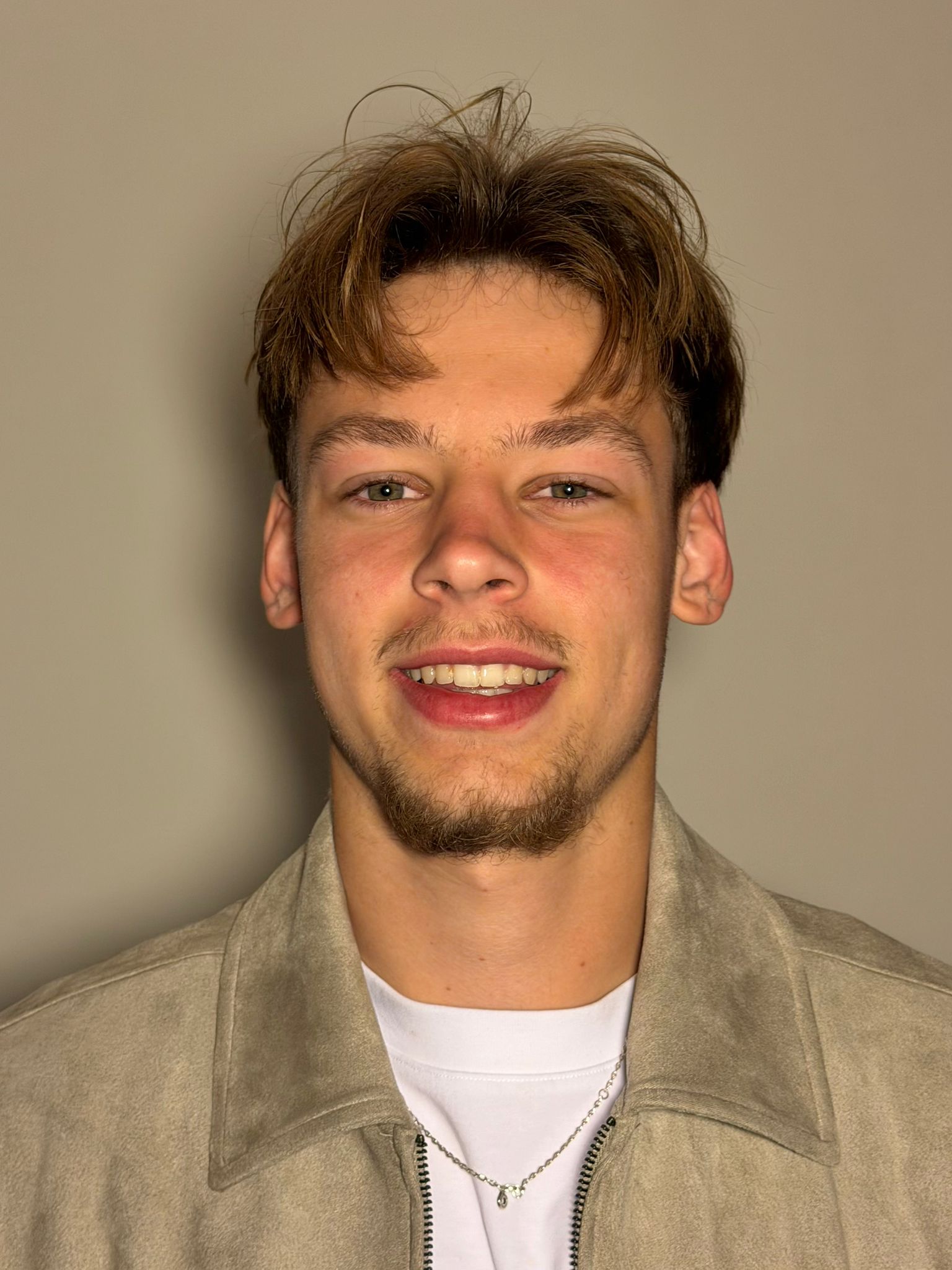 portretfoto van onze werver Casper